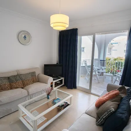 Fuentes A2 Bajo A Menyber نيرخا